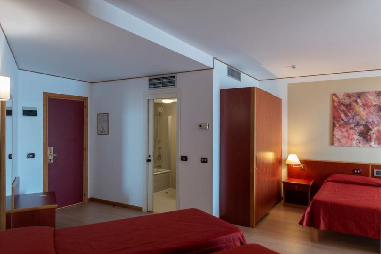 Hotel Torre Normanna Altavilla Milicia Eksteriør bilde