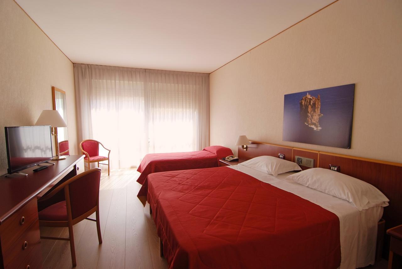 Hotel Torre Normanna Altavilla Milicia Eksteriør bilde